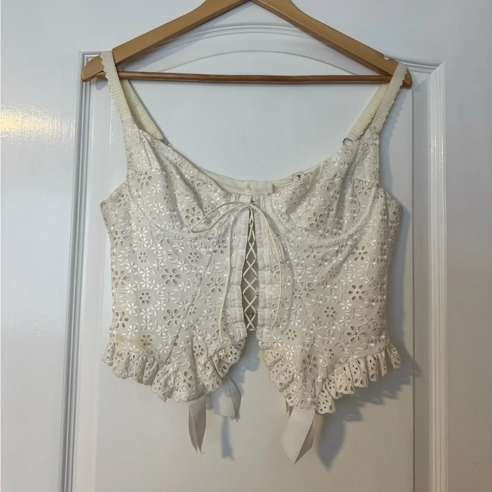 For Love And Lemons Cream Eyelet Lace Crop Top - Picture 2 of 4